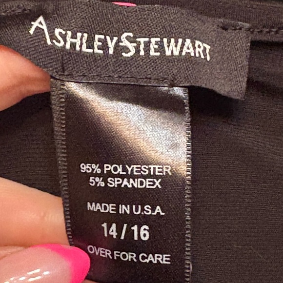 Ashley Stewart Black Sequin Short Sleeve T-Shirt size 14/16 - Picture 6 of 11